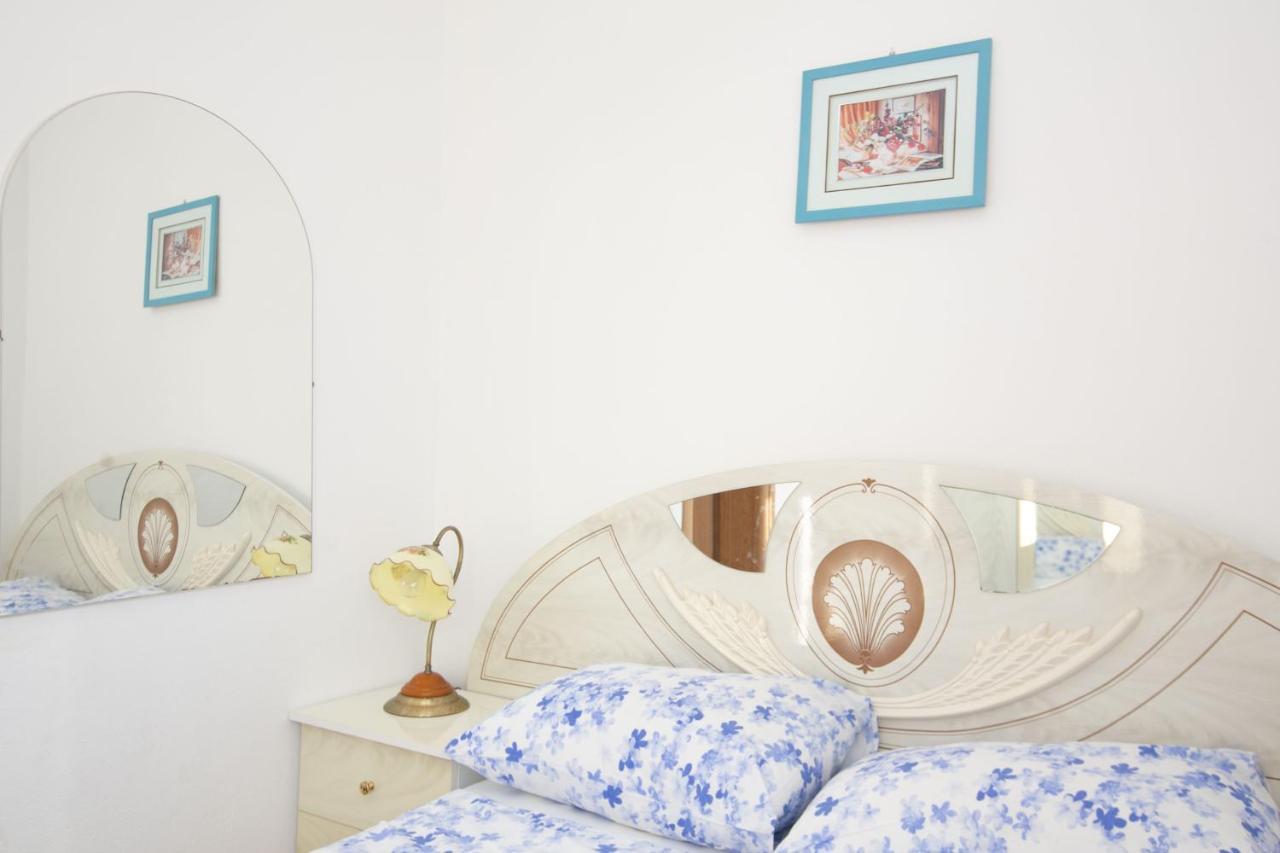 Apartments Babin Vinišće Eksteriør bilde