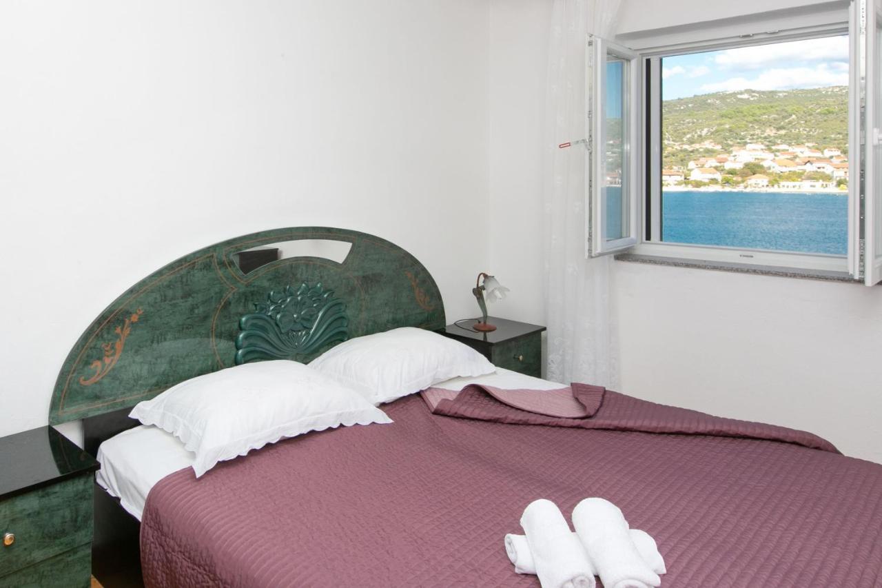 Apartments Babin Vinišće Eksteriør bilde