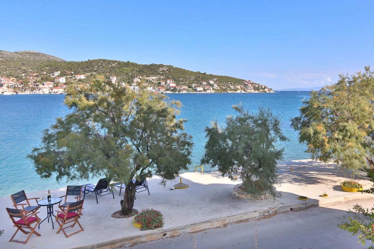 Apartments Babin Vinišće Eksteriør bilde